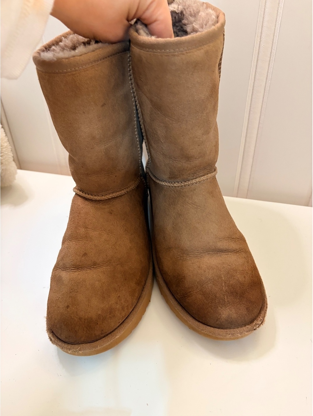 UGG Classic Short II Boots Women's Size 8 Chestnut Brown Suede Winter Boot